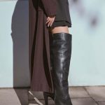 Kaufen Sie Schwarzes Leder Premium Overknee Stiefel mit Absatz bei Next Deutschland